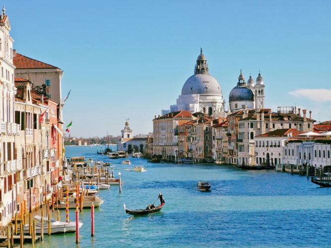 威尼斯几月最好（威尼斯7月份气候特点）